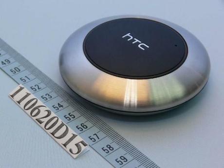 htc conference speaker fcc 1 580x436 [M R] HTC Conference Speaker