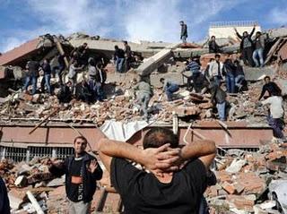 Séisme dans l'est de la Turquie : des morts et des dégâts considérables