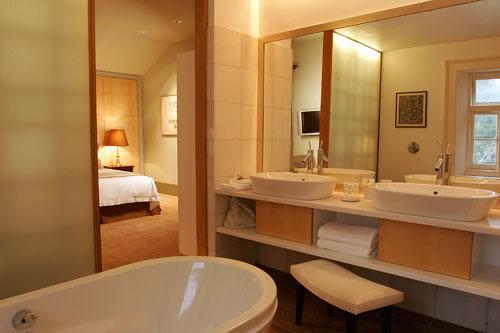 Superior-Bathroom-The-Islington-Hotel-Australie-Oceanie-hoosta-magazine-paris