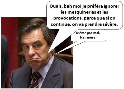 L’Europe vacille. Paris se chamaille.