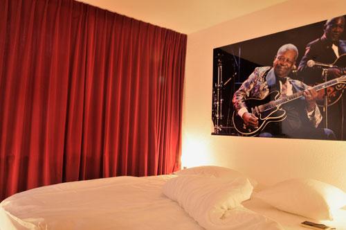room-3-Tralala-Hotel-europe-de-l-ouest-suisse-hoosta-magazine-paris-blog
