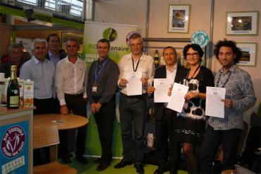 Des leaders du commerce bio s'engagent dans le commerce équitable et solidaire