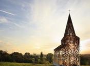 Eglise transparente Reading between Lines