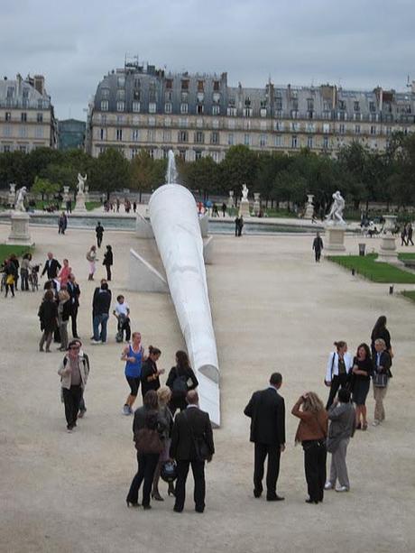 La grande sculpture détruite des Tuileries, pour le plaisir