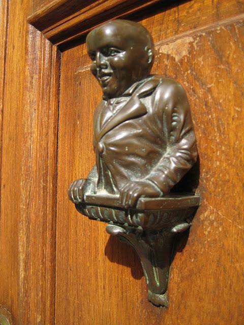 Petits hommes sympathiques