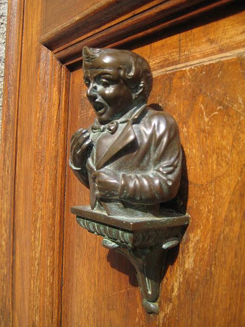 Petits hommes sympathiques