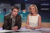 Photos de Rob lors de son interview au JT de 20h sur TF1