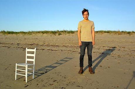 Carter Tanton présente son nouveau single.