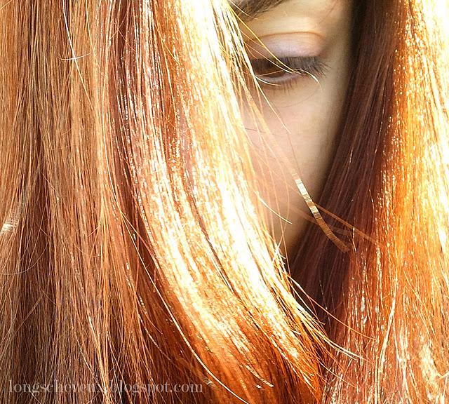 Des cheveux assortis à l'automne, grâce au henné !