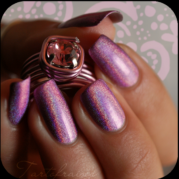 http://tartofraises.nailblogs.net/vernis/NFUOH/NfuOh64_18.png