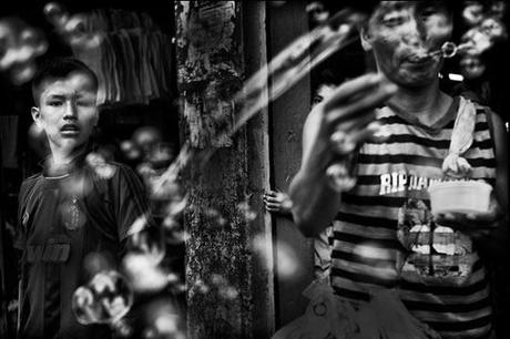 © Liz Loh-Taylor Angkor Photo Festival 2011