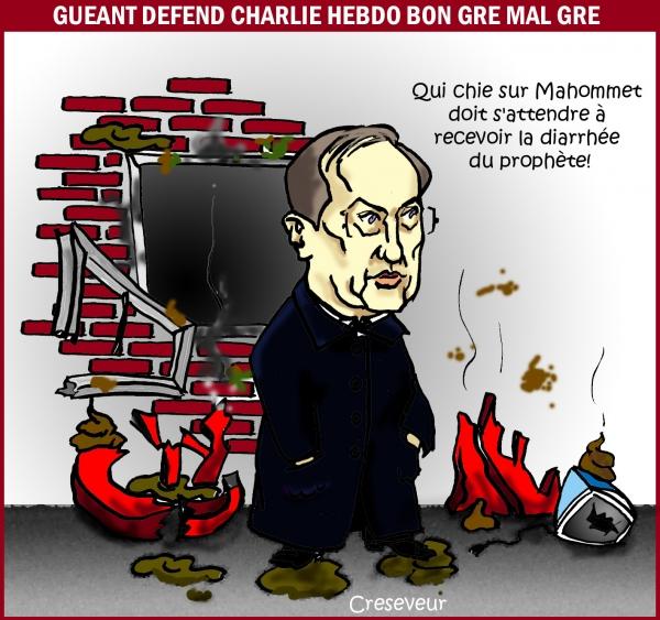 Guéant fume chez Charlie.jpg