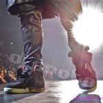 nike air yeezy 2 black pink closer look 5 150x150 Nike Air Yeezy 2 Black–Pink 