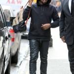 nike air yeezy 2 black pink another look 02 150x150 Nike Air Yeezy 2 Black–Pink 