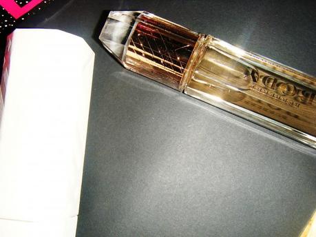 Surprise : Achetez Burberry Body et vous aurez un cabas sympas