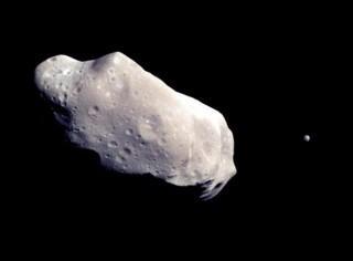 Sciences: Un astéroïde va «frôler» la Terre mardi