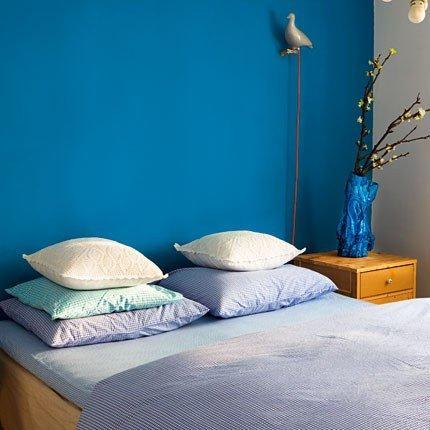 Une maison industrielle haute en couleurs