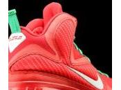 Nike LeBron ‘Christmas Day’