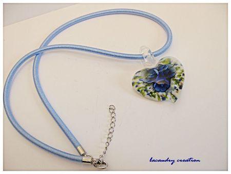 collier de verre murano style fleur bleu