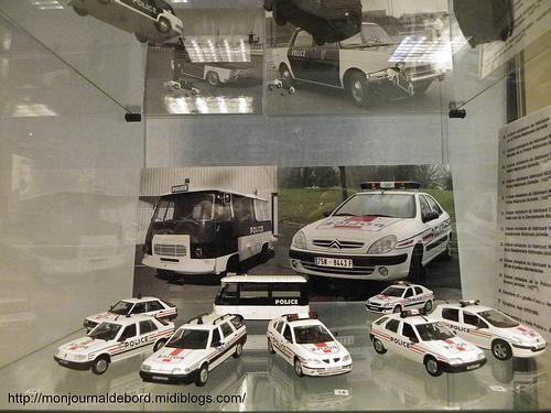 Miniatures de police 03