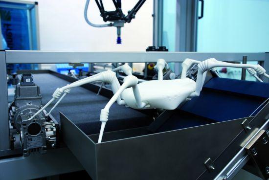 spider bot Quand la réalité rattrape la fiction ça donne : un robot araignée