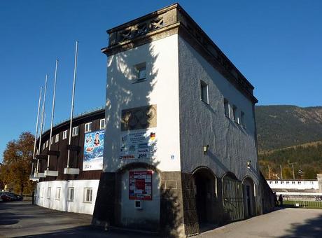 Le grand tremplin olympique à Garmisch-Partenkirchen/ Große Olympiaschanze