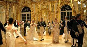 Image tirée du film Guerre et Paix de Robert Dornhelm avec Alessio Boni, Clémence Poésy, Alexander Beyer