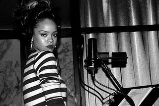 En photos : dans les coulisses du nouvel album de Rihanna
