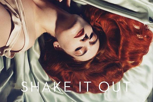 NOUVELLES PRESTATIONS : FLORENCE + THE MACHINE – NO LIGHT, NO LIGHT/ BREAKING DOWN/ WHAT THE WATER GAVE ME @ JOOLS HOLLAND / SHAKE IT OUT @
