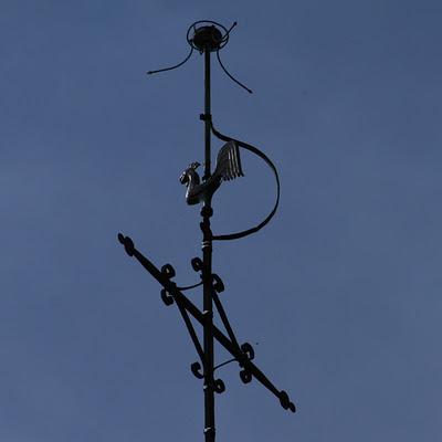 Coq et clocher : Domgermain