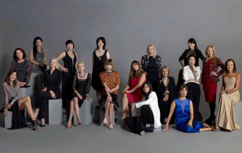 17 rédactrices Vogue sur une photo