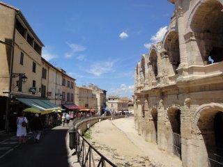 2011-06-Arles-Arenes-5