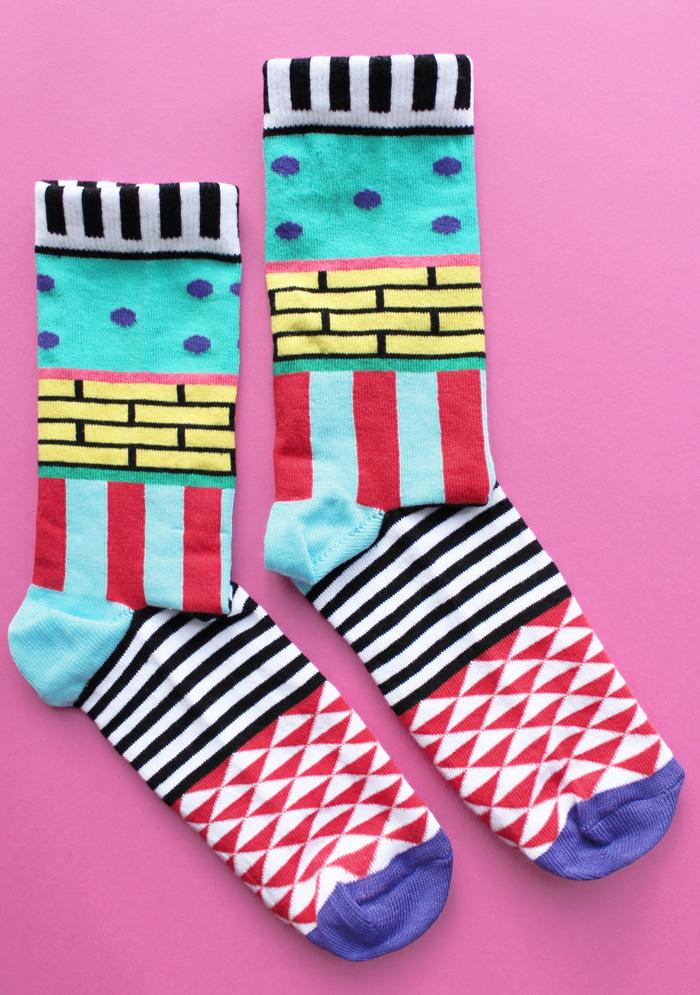 Good as... Lazy Oaf sort des chaussettes Burger !