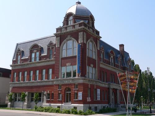 La richesse est là, les services publics disparaissent : CHERCHEZ L'ERREUR