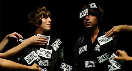 Le duo Housse De Racket dévoile son « Château » en vidéo