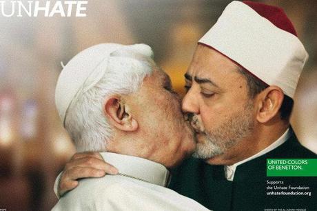 Grâce aux photos Benetton, le Pape pourrait goûter à l'effet Flanby