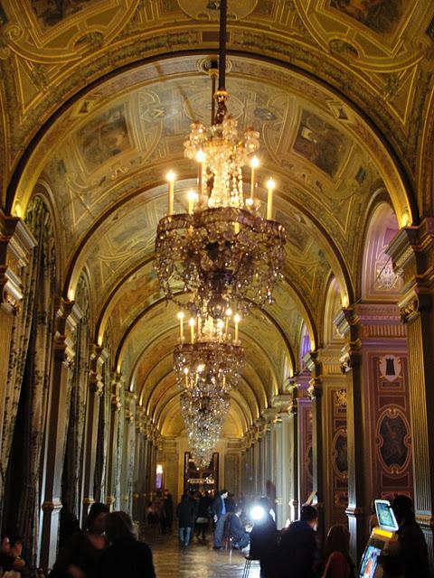 Dans les salons de la mairie de Paris…GBA11