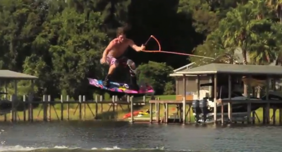 Aaron Rathy remets le couvert !