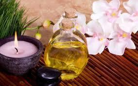 huile pierre bougie Massage aux huiles essentielles !
