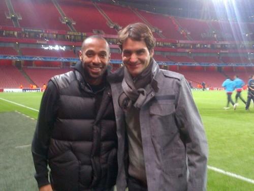 Roger Federer avec Henry pour assister au match d’Arsenal
