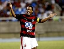 Ronaldinho, retour à Paris?