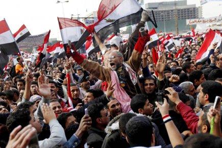Manifestation «de la dernière chance» place Tahrir
