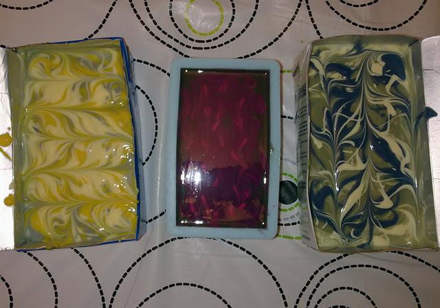 Un atelier chez Kafée :) De beaux marbrages, des chocolats, du thé et du partage...