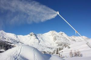 neige-artificielle La neige artificielle, à la rescousse de certaines stations