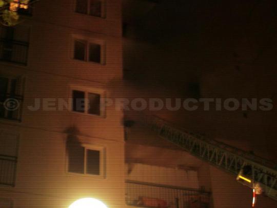 Sur place : Incendie d'appartement à Noisy-le-Sec [Exclu vidéo]