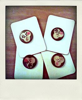 Broches, Bidules & Boutons