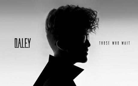 Daley Smoking Gun Daley nous hypnotise avec la vidéo de