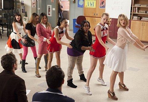 Critiques Séries : Glee. Saison 3. Episode 7. I Kissed a Girl. - Paperblog