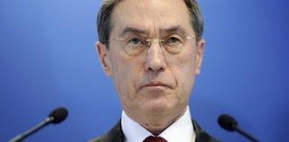 La France renouerait-elle avec les sinistres ministres de la police d’antan ?