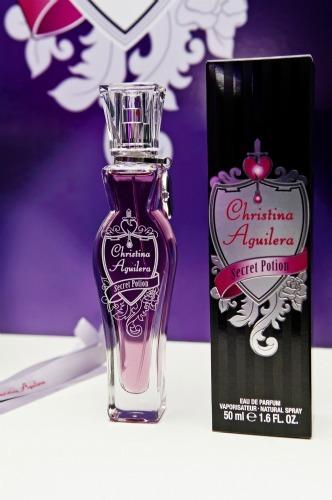 secret-potion-christina-aguilera.jpg